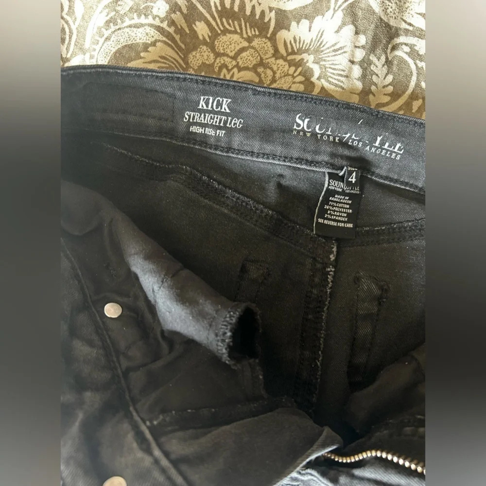 Sound Style Faded Black Straight Crop Jean - Picture 14 of 14